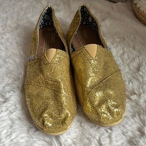 Toms gold shoes - size 8